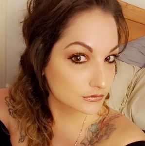 Meet your Posher, Debra